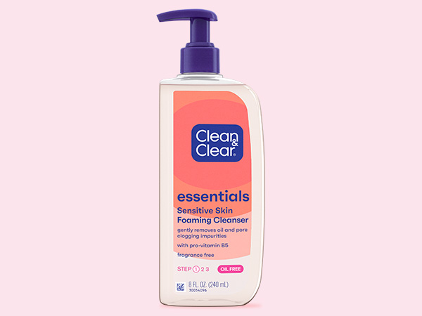Clean And Clear Essentials Foaming Facial Cleanser Sensitive Skin 240ML