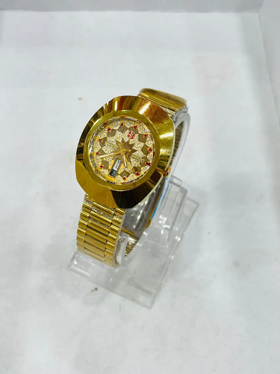 Gents Watch Rado A Replica S1873G Golden Chain Golden Dial With Day And Date