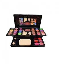 Kiss Touch Romantic Make Up Kit 6014