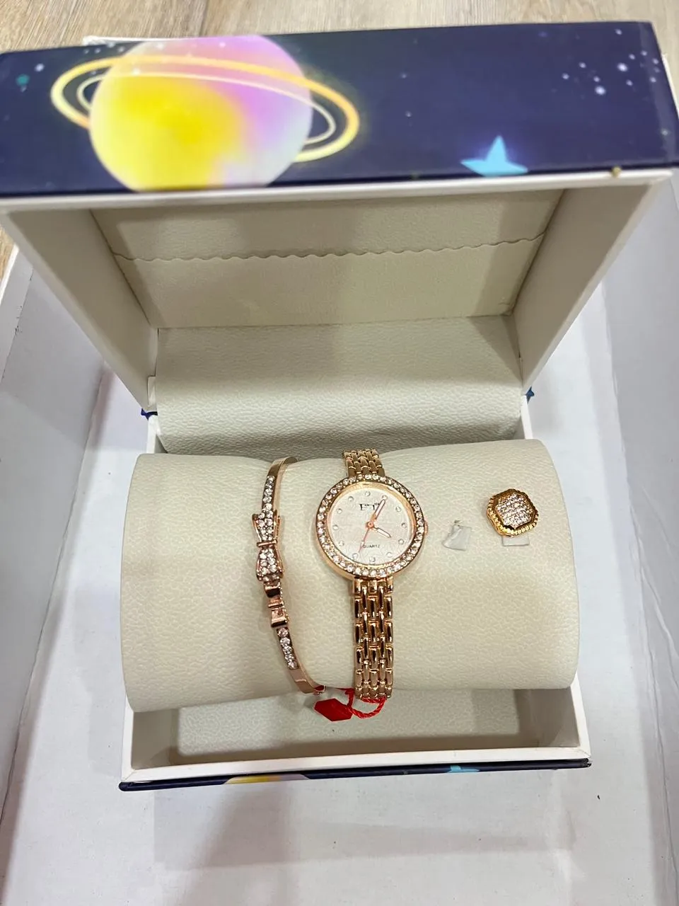 FT Gift Watch Set Single Bangle + Ear Rings FT NO 5