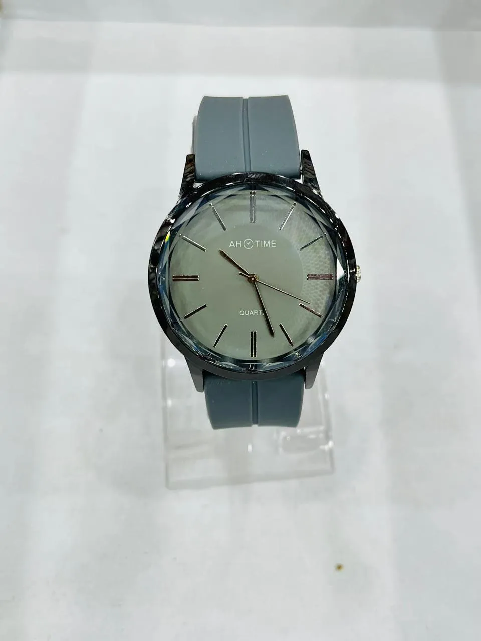 Gents Watch AH Time Quartz Rubber Strips