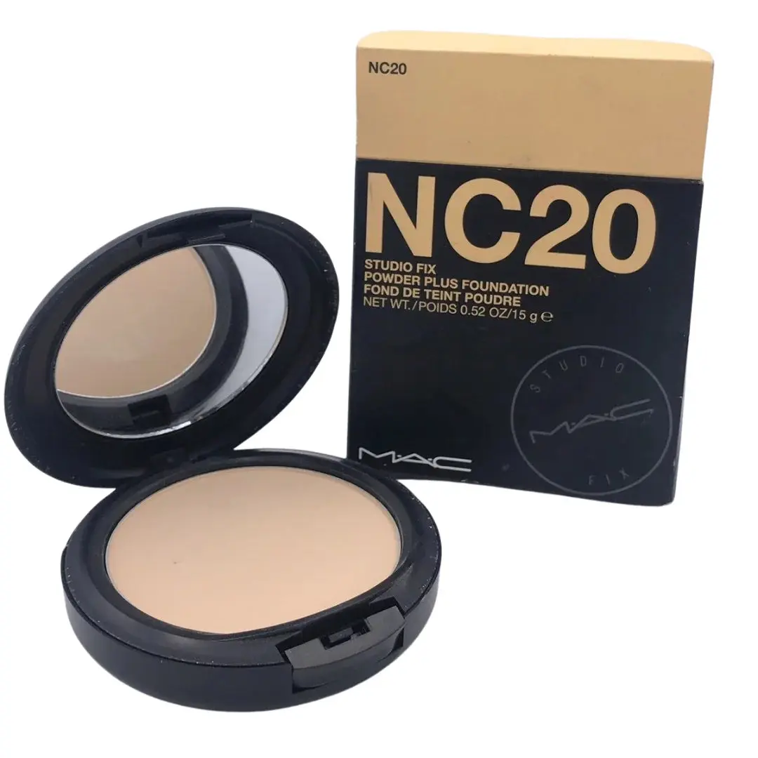 MAC Studio Fix Powder Plus Foundation Shade NC20 15G