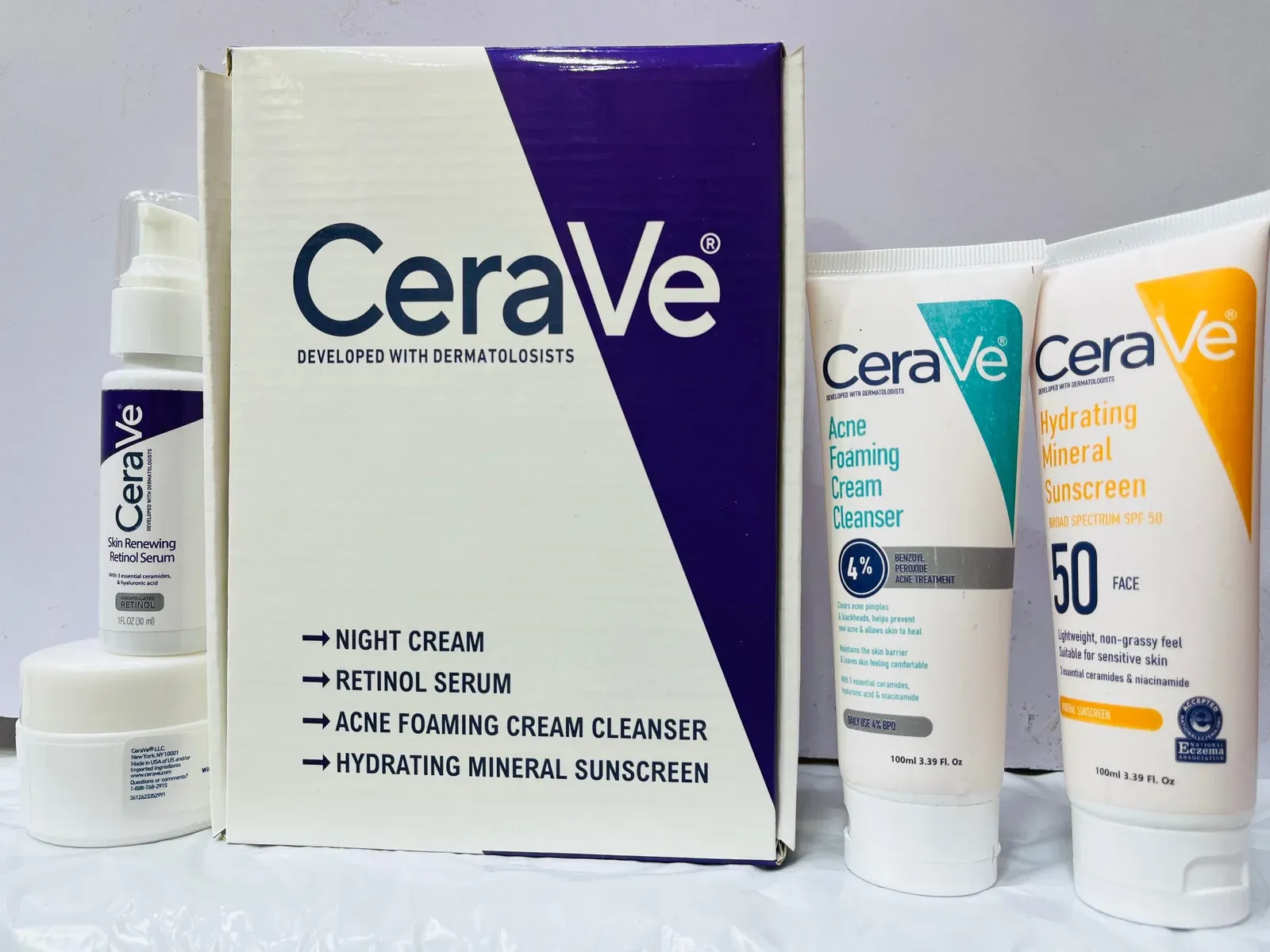 Cerave 6S Ch Moisturizing Facial Kit Blue